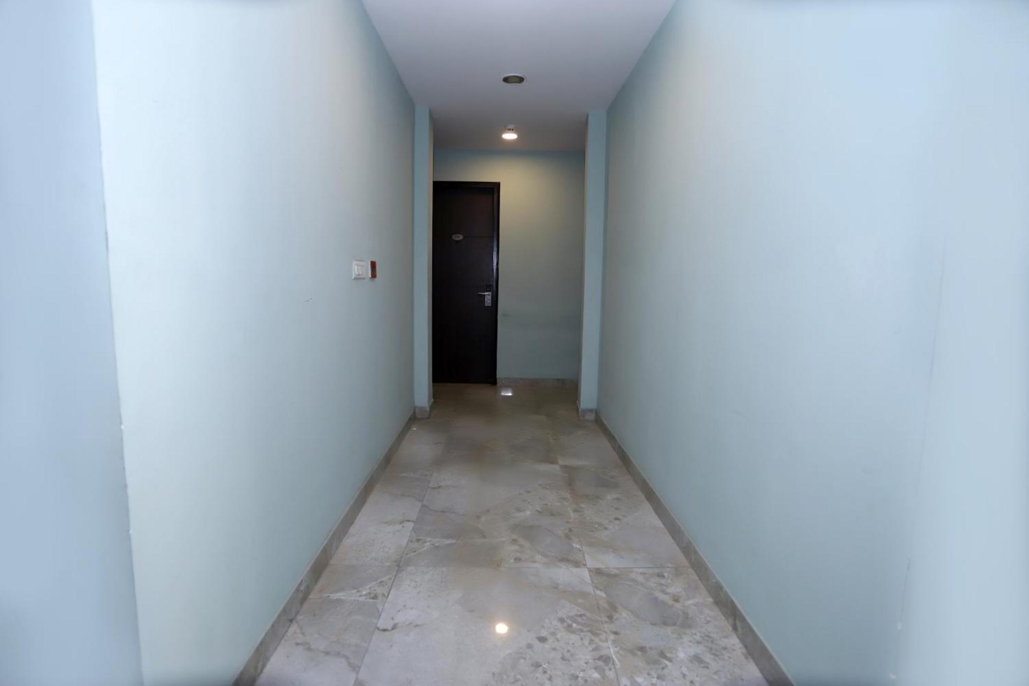 Hotel Pk Residency Noida Bagian luar foto