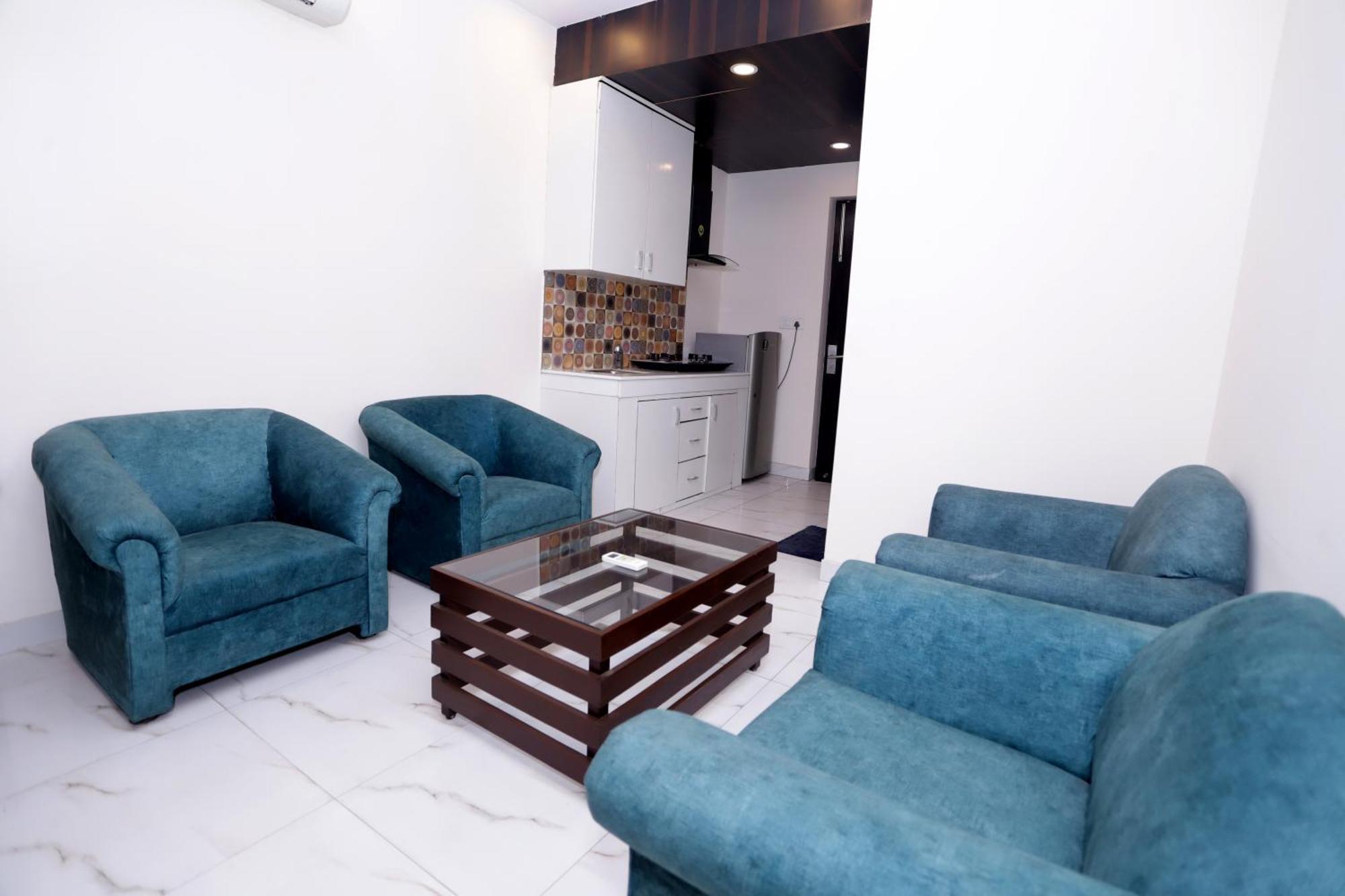 Hotel Pk Residency Noida Bagian luar foto