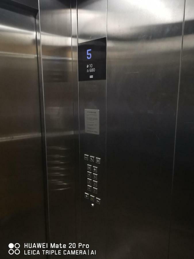 Hotel Pk Residency Noida Bagian luar foto